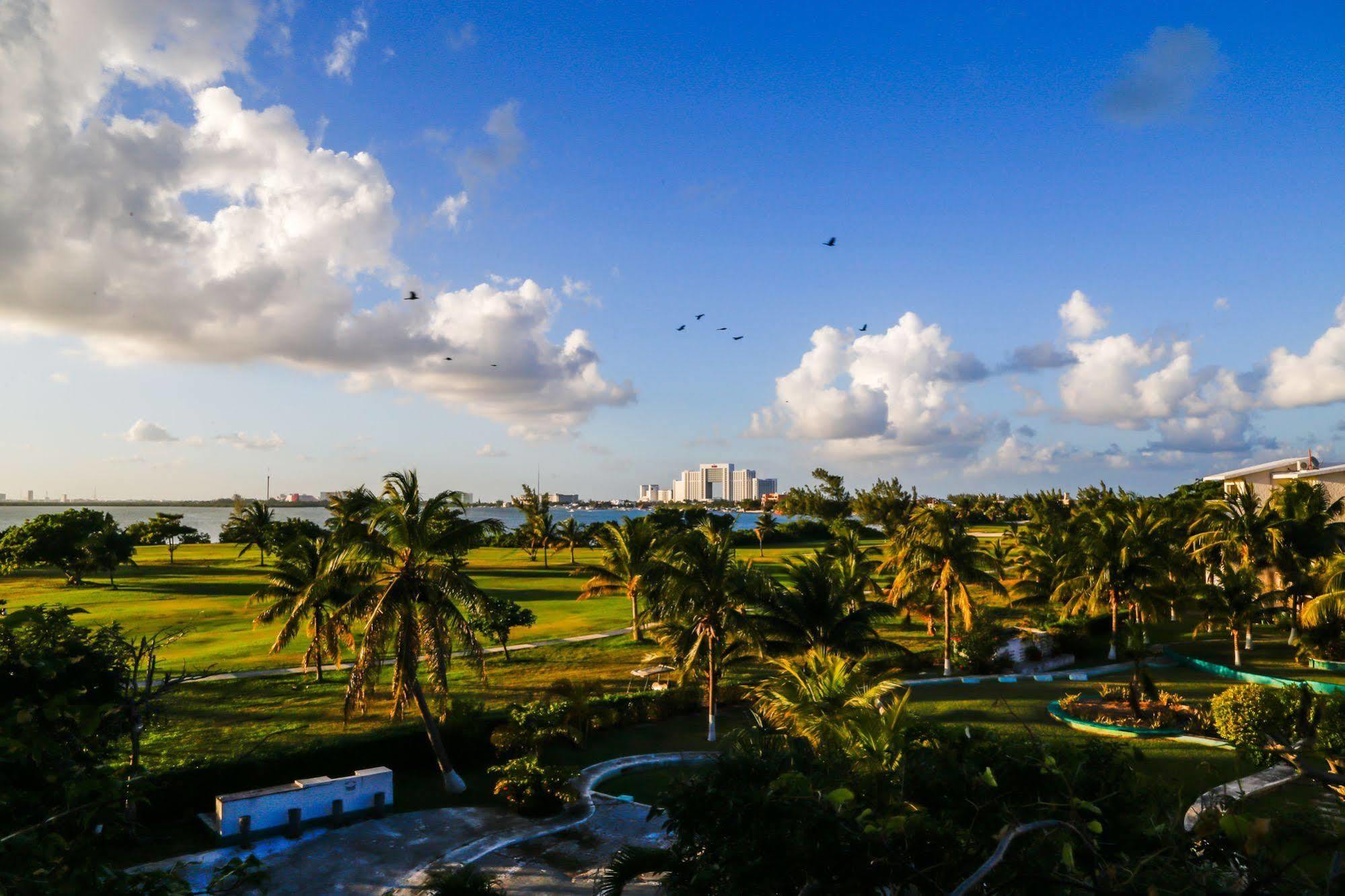 Hostel Natura Cancún Eksteriør billede