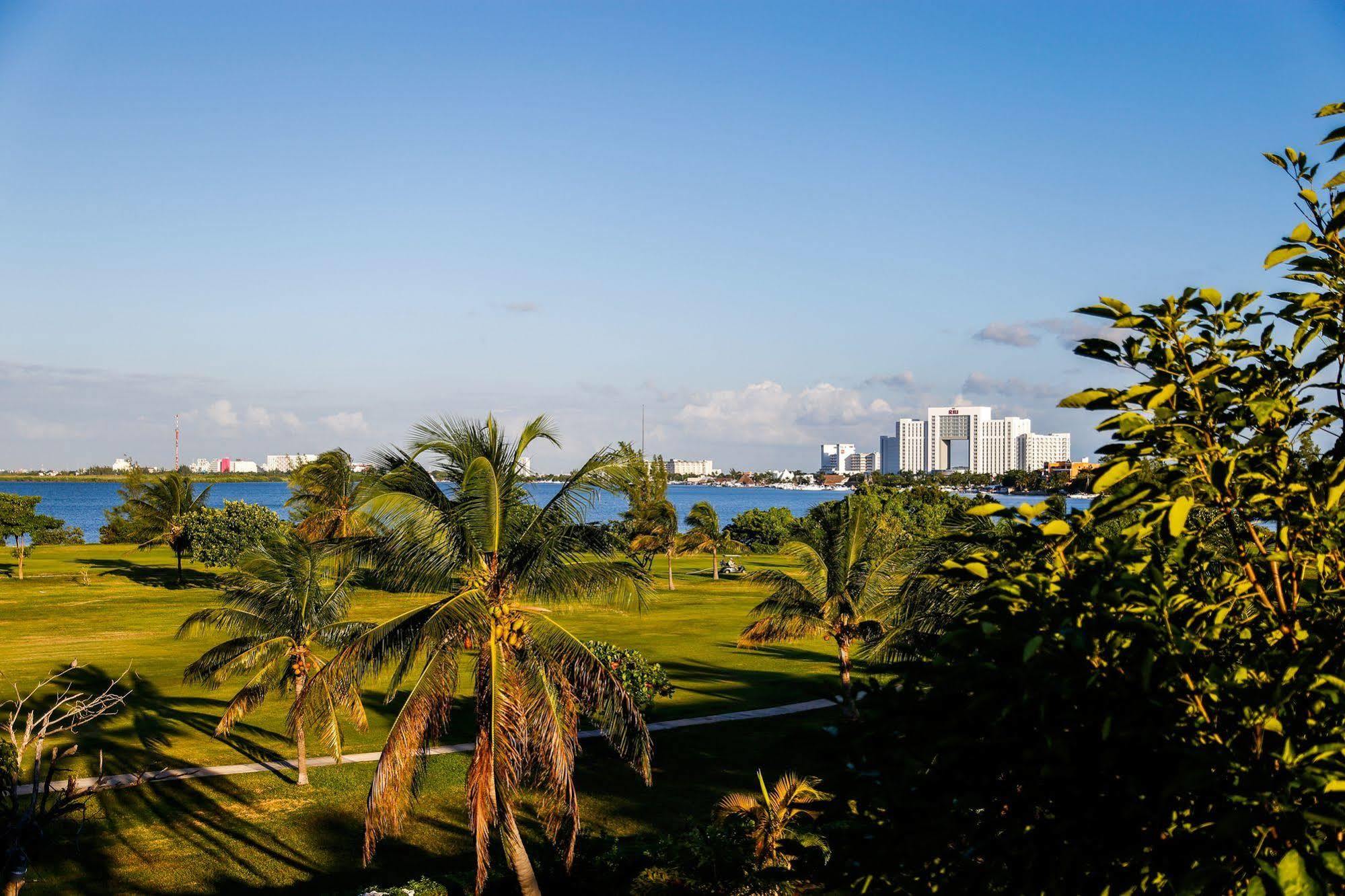 Hostel Natura Cancún Eksteriør billede
